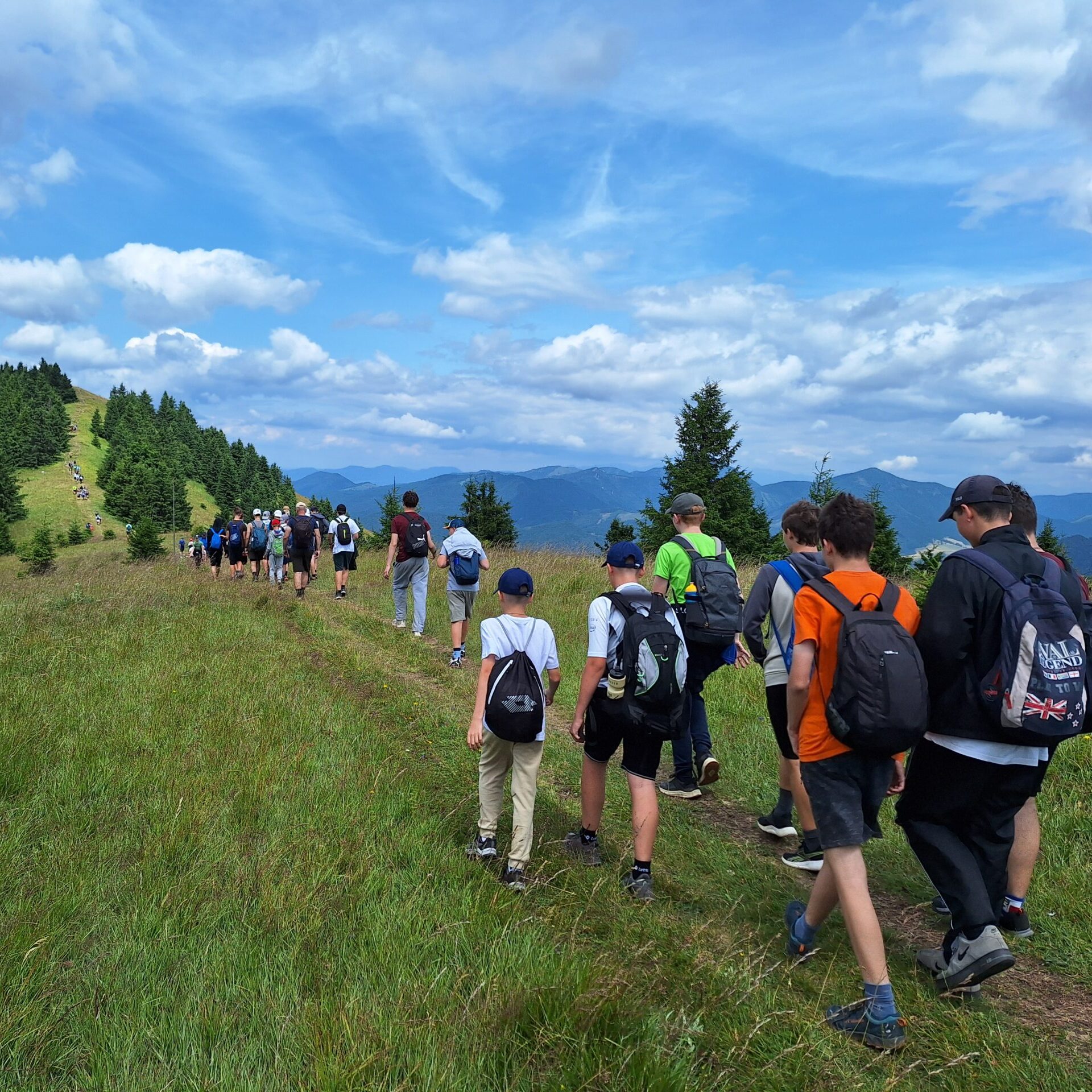 Miništranti putovali za nádejou